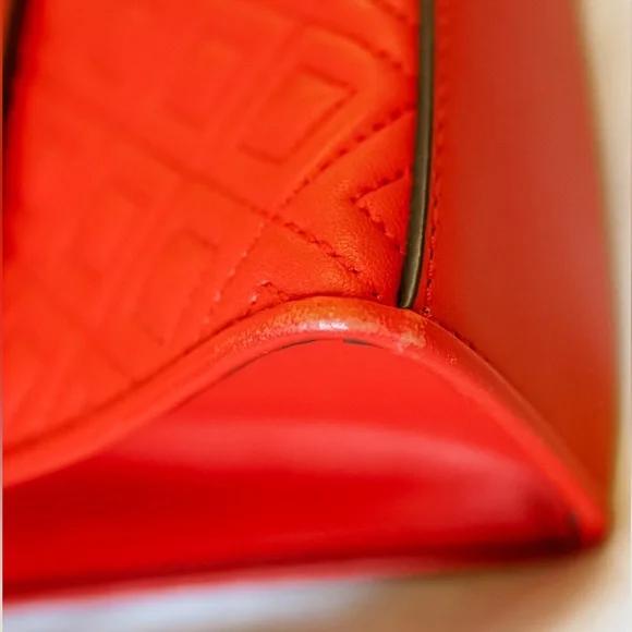 Tory Burch Fleming Convertible Shoulder Leather Bag in Brilliant Red - Picture 4 of 12